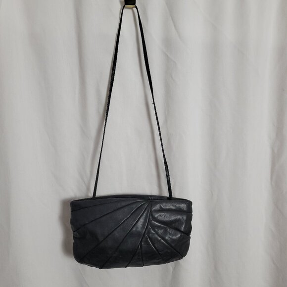 Vintage Crossbody BRIE! Black long strap purse Made in Korea leather? GUC - Picture 1 of 12